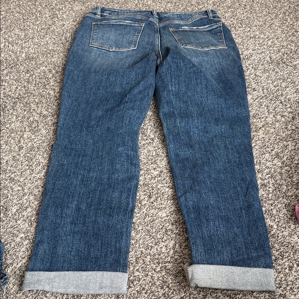 Distressed Blue Jeans - Picture 4 of 5